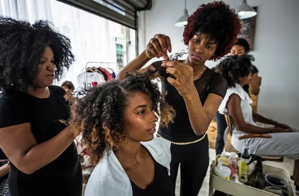 5 Black-Owned Hair Salons In Phoenix&nbsp;AZ